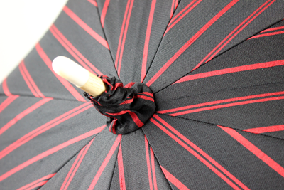 ジャガート織りの傘